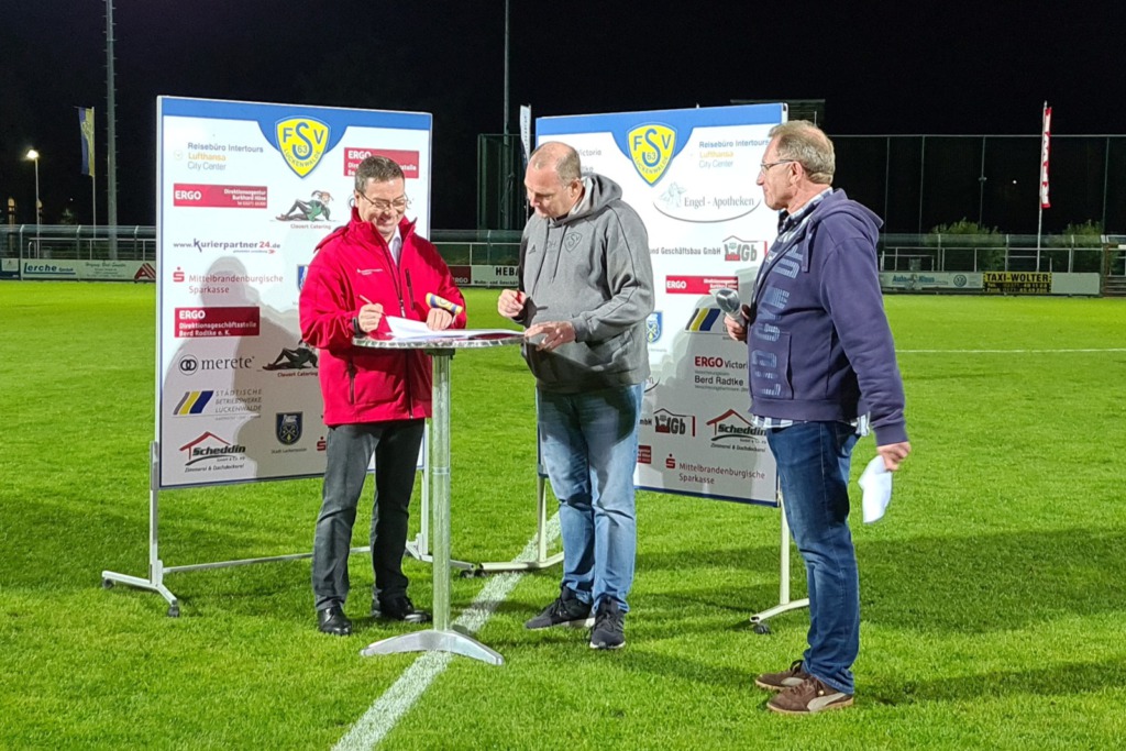 Sponsoringvertrag mit der MBS erneuert 2 Sponsoringvertrag mit der MBS erneuert 2