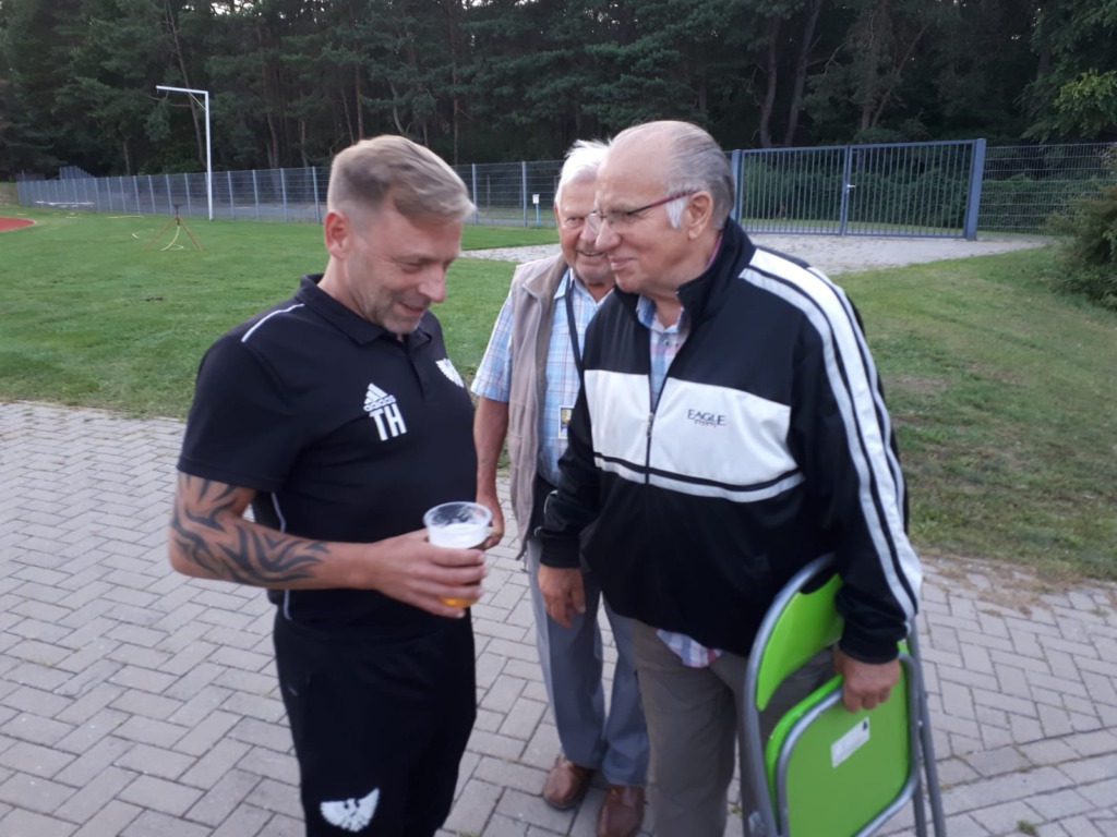 DER FSV 63 Luckenwalde trauert um Henning Gille 2 DER FSV 63 Luckenwalde trauert um Henning Gille 2