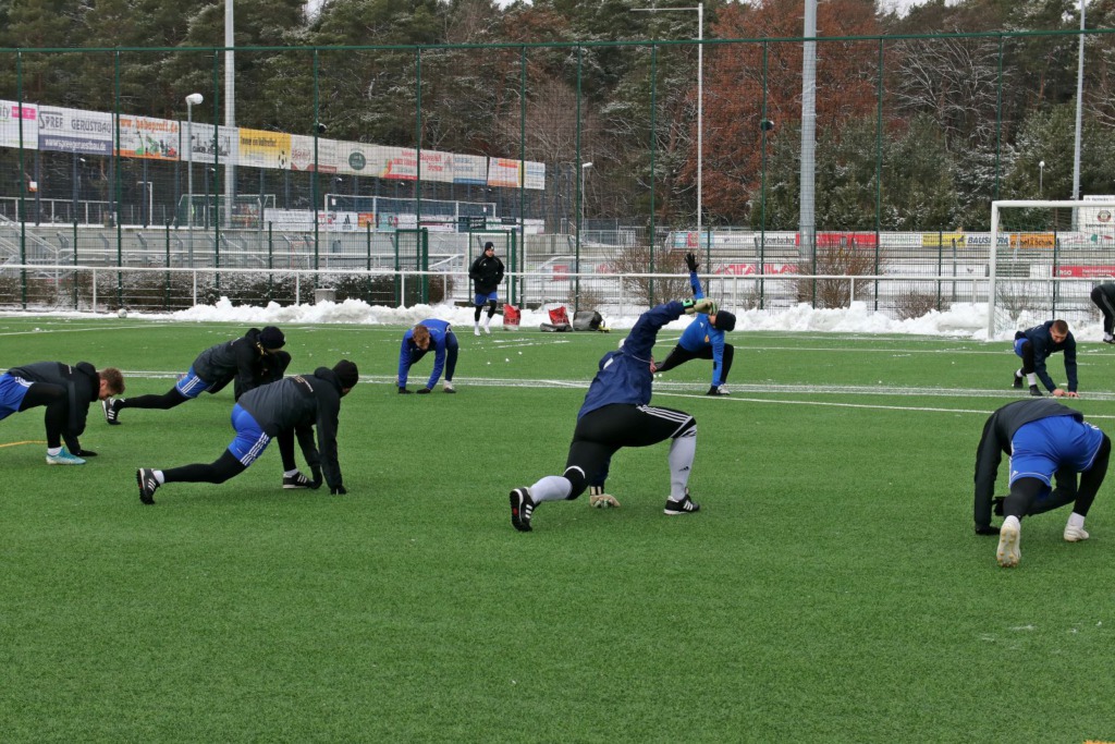 Trainingsauftakt der Regionalligamannschaft unter besonderen Bedingungen 18