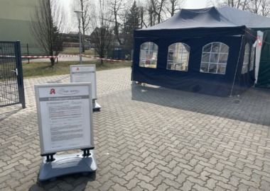 Guter Zulauf im vom FSV 63 Luckenwalde unterstützten Testzentrum der Spitzweg-Apotheke in der Fontanestraße 7