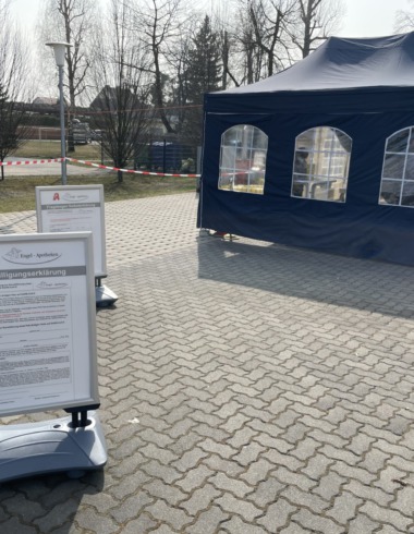 Guter Zulauf im vom FSV 63 Luckenwalde unterstützten Testzentrum der Spitzweg-Apotheke in der Fontanestraße 14