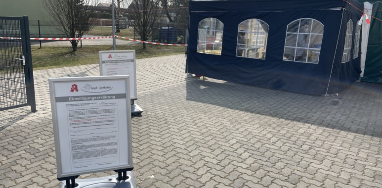 Guter Zulauf im vom FSV 63 Luckenwalde unterstützten Testzentrum der Spitzweg-Apotheke in der Fontanestraße 1