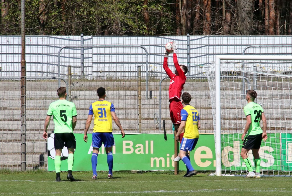 Pokalaus im Halbfinale gegen Fürstenwalde 11