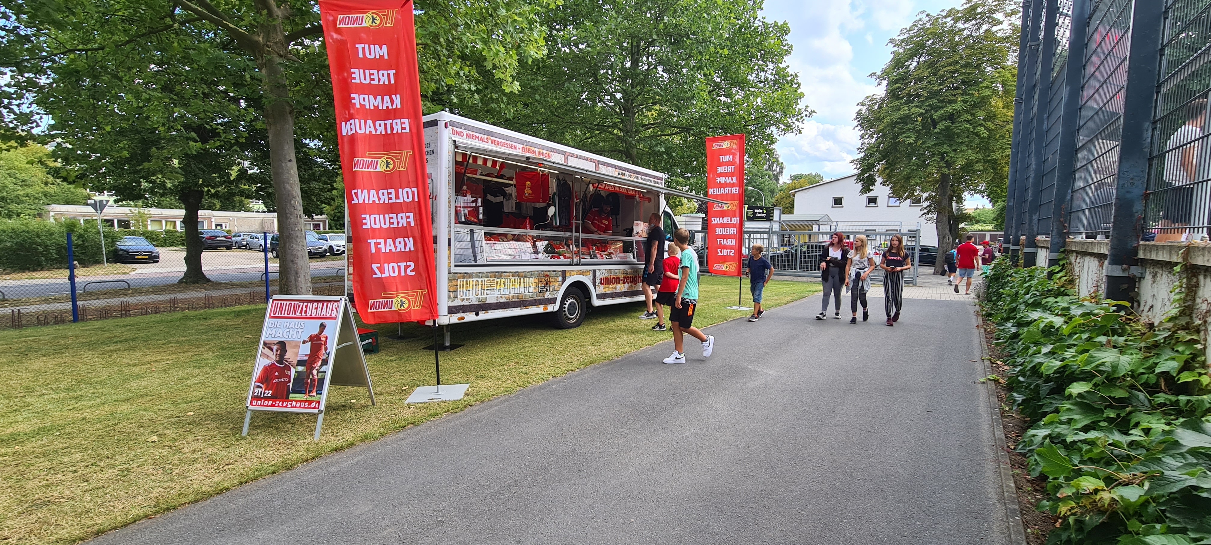 Eindrucksvoller erster Spieltag beim GG8 Youngster-Cup 20 Eindrucksvoller erster Spieltag beim GG8 Youngster-Cup 20