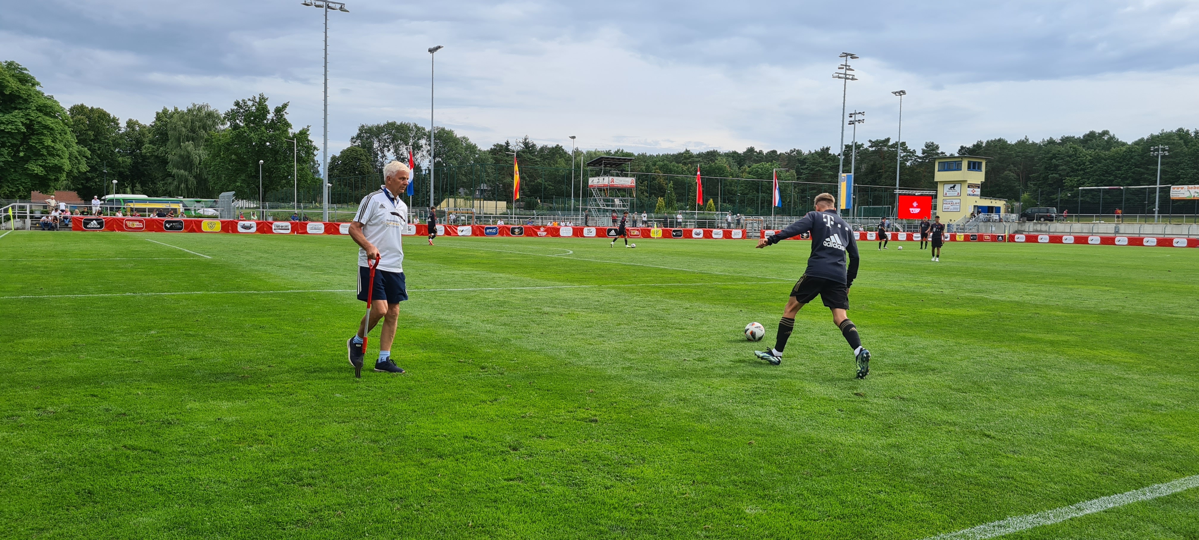Eindrucksvoller erster Spieltag beim GG8 Youngster-Cup 26 Eindrucksvoller erster Spieltag beim GG8 Youngster-Cup 26