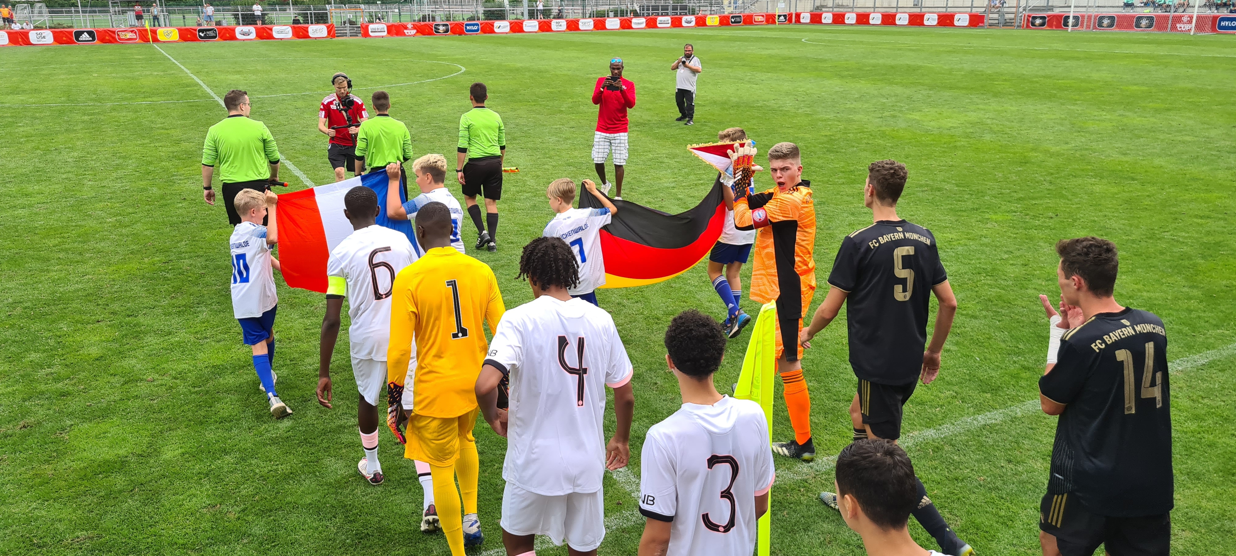 Eindrucksvoller erster Spieltag beim GG8 Youngster-Cup 27 Eindrucksvoller erster Spieltag beim GG8 Youngster-Cup 27