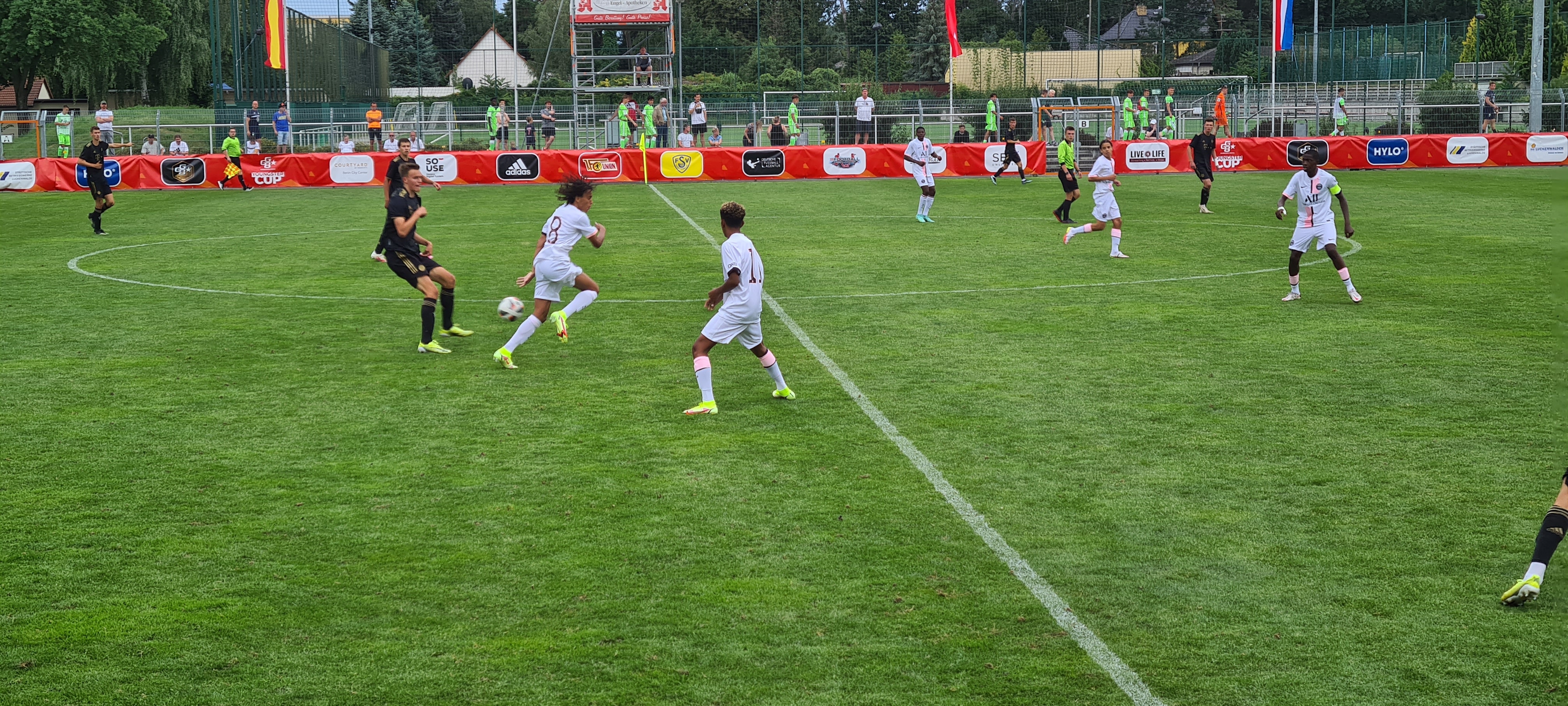 Eindrucksvoller erster Spieltag beim GG8 Youngster-Cup 28 Eindrucksvoller erster Spieltag beim GG8 Youngster-Cup 28