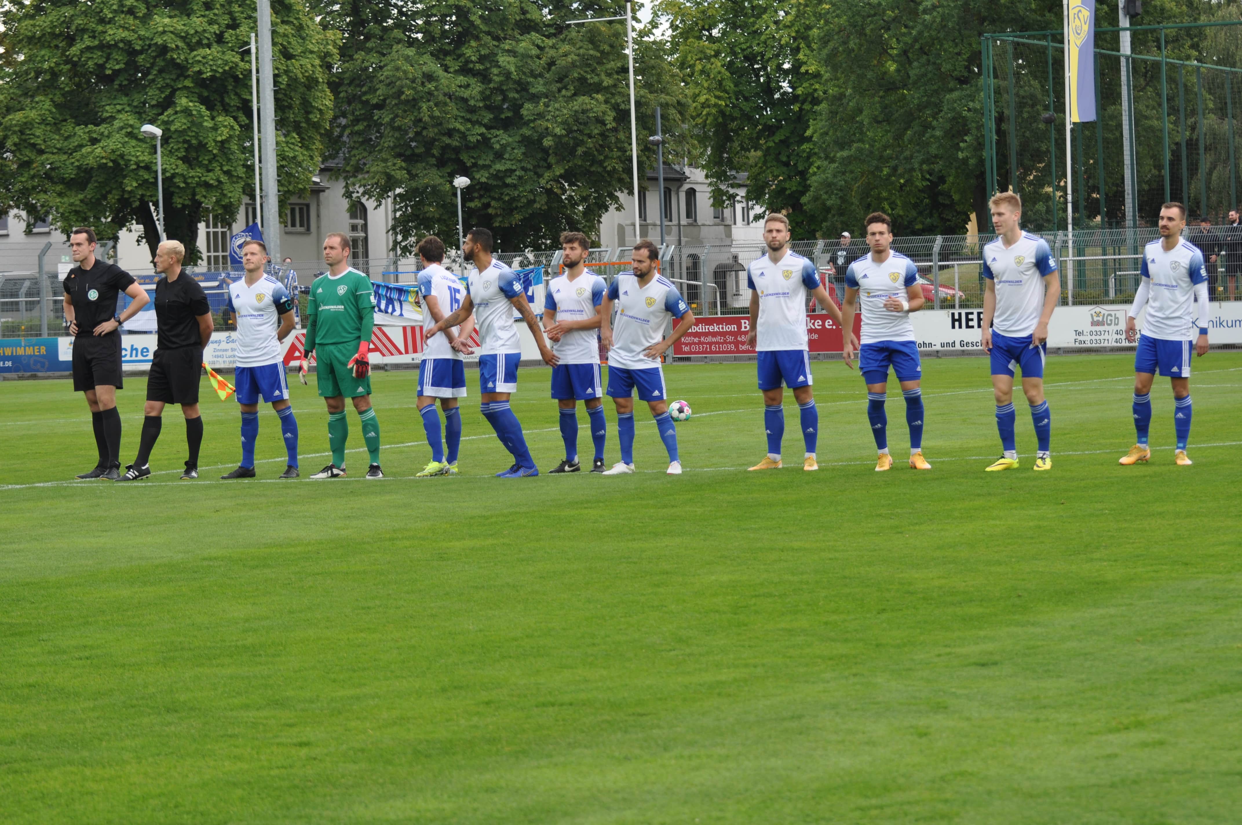 Erste Niederlage am achten Spieltag haut den FSV nicht um  7