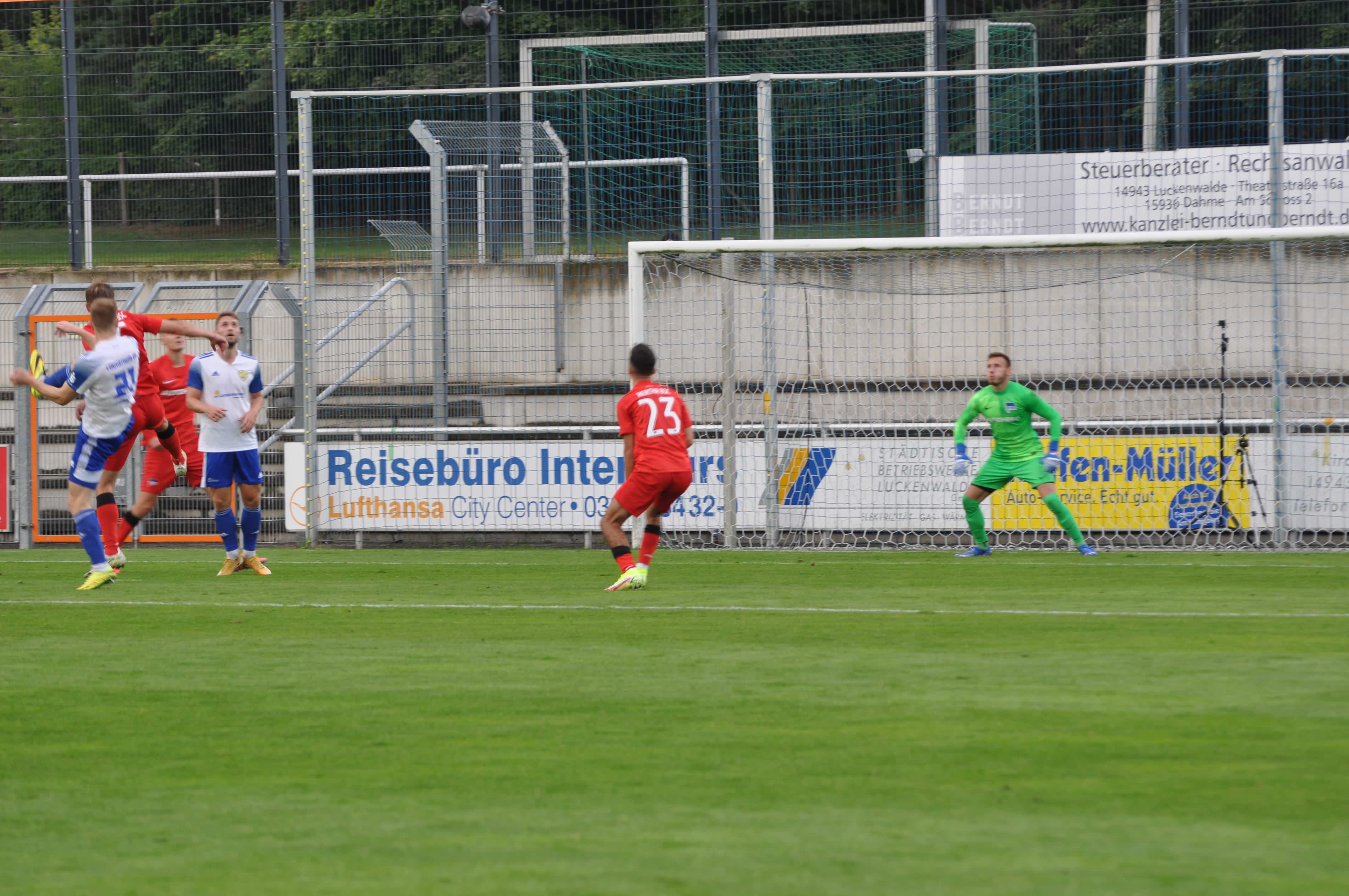 Erste Niederlage am achten Spieltag haut den FSV nicht um  19
