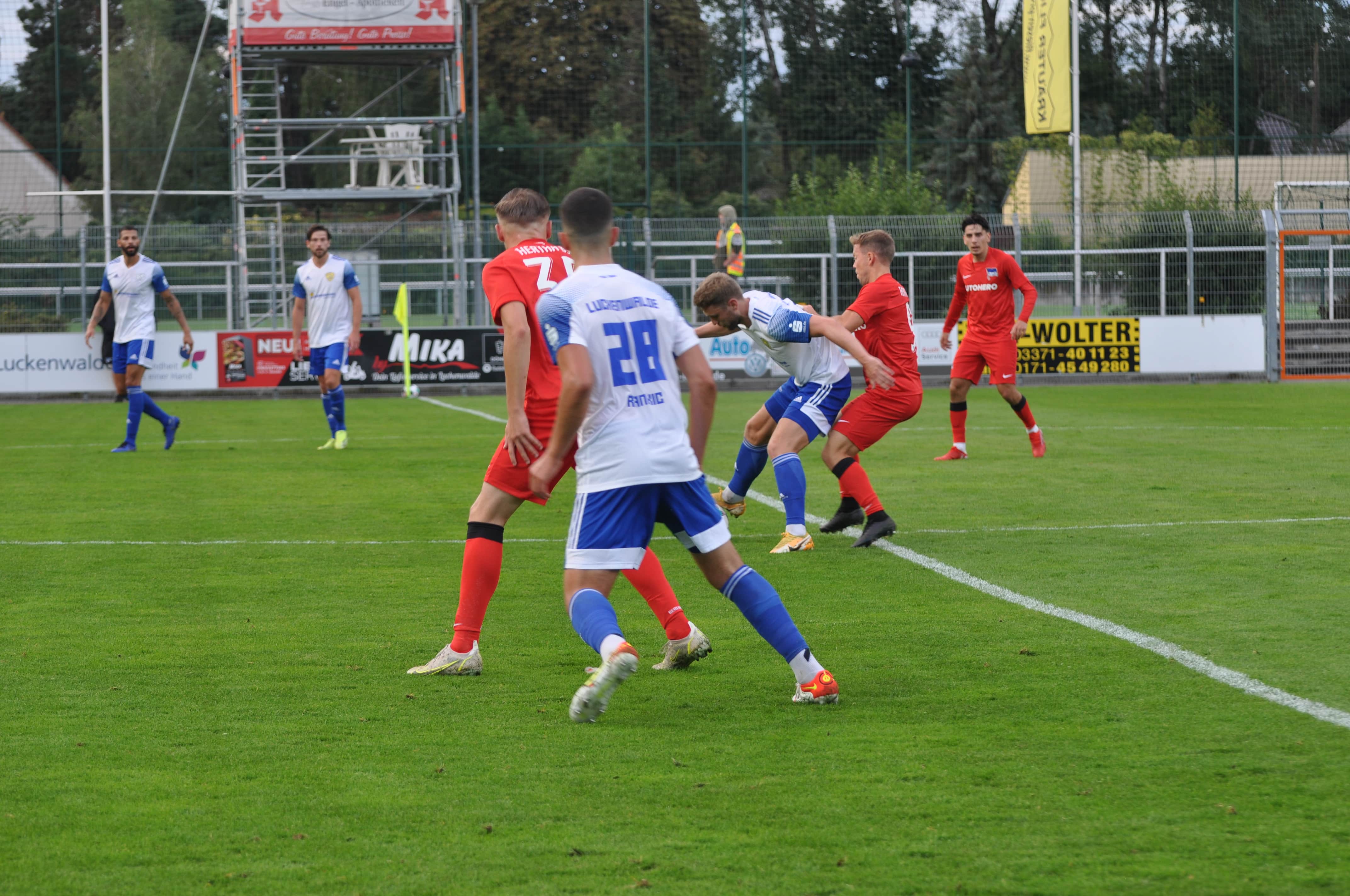 Erste Niederlage am achten Spieltag haut den FSV nicht um  24
