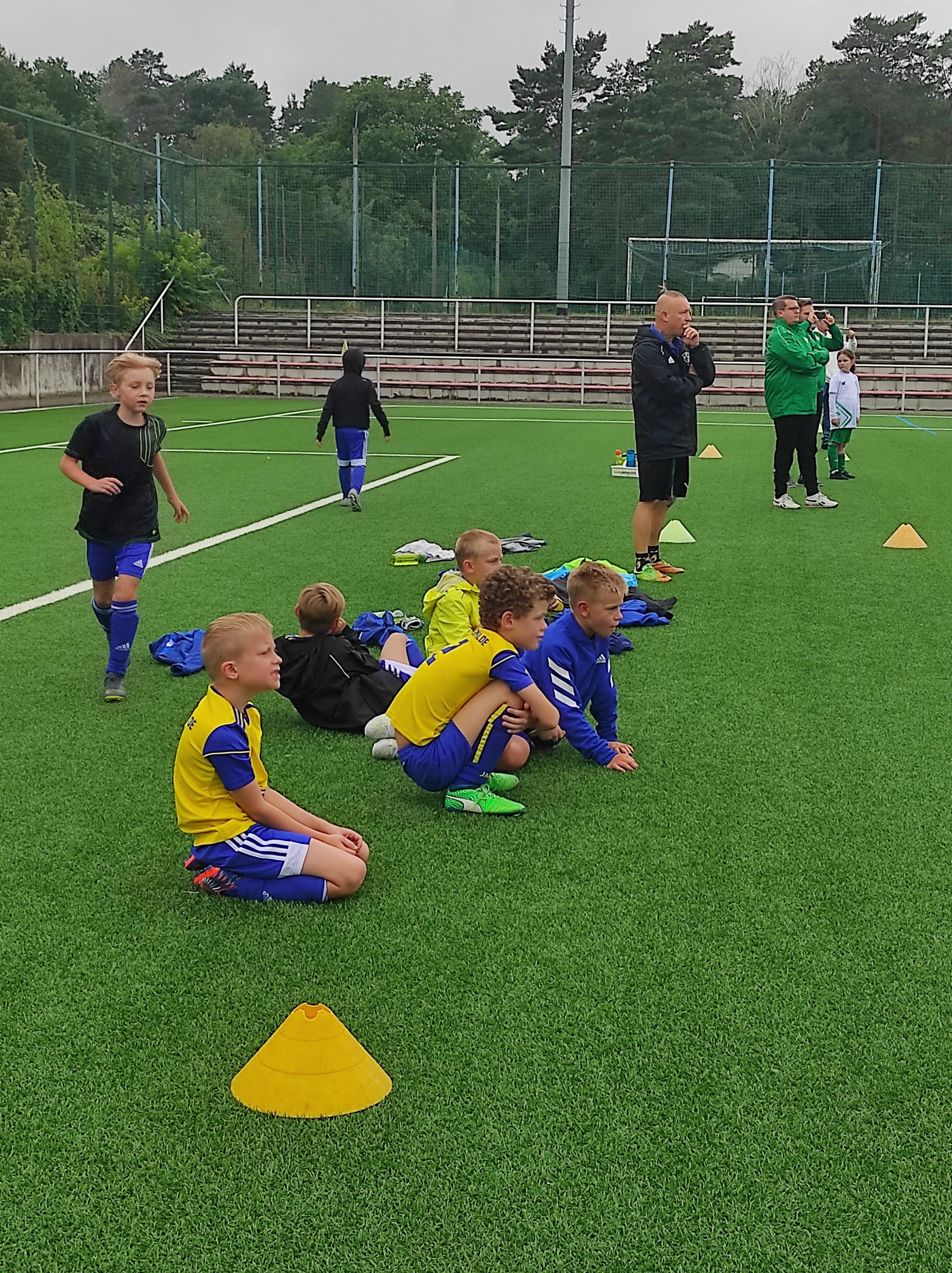 F1 beim Heimspiel gegen den SV Grün-Weiß Großbeeren 6 F1 beim Heimspiel gegen den SV Grün-Weiß Großbeeren 6