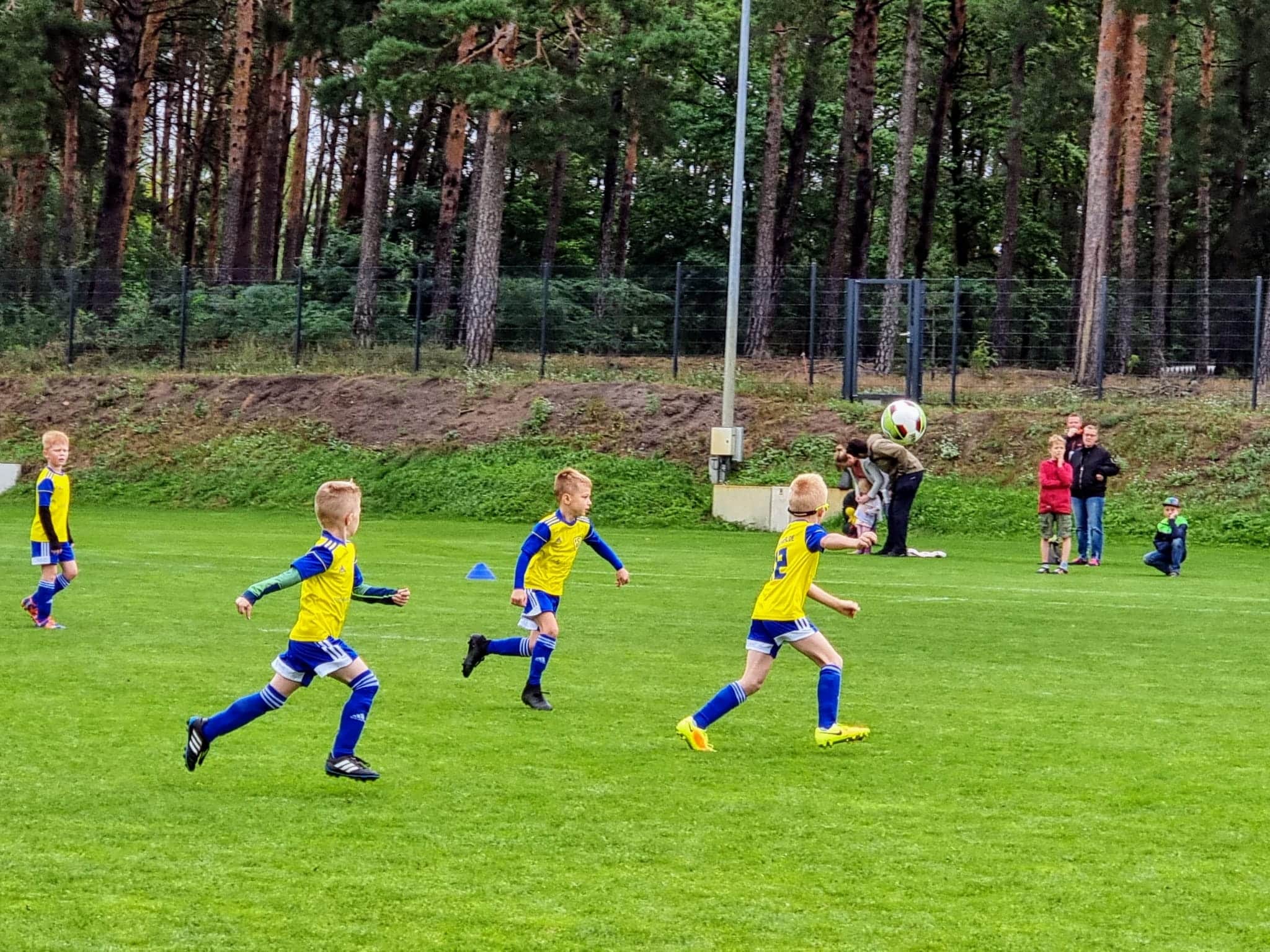 F1 beim Heimspiel gegen den SV Grün-Weiß Großbeeren 17 F1 beim Heimspiel gegen den SV Grün-Weiß Großbeeren 17