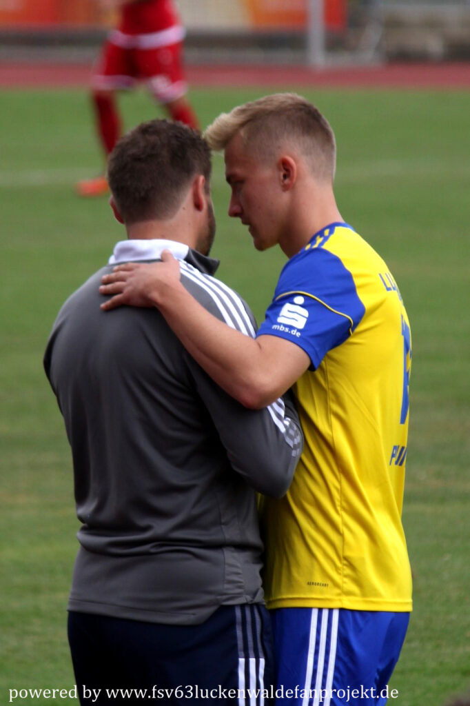 FSV jubelt über unglaublichen Auswärtssieg 11