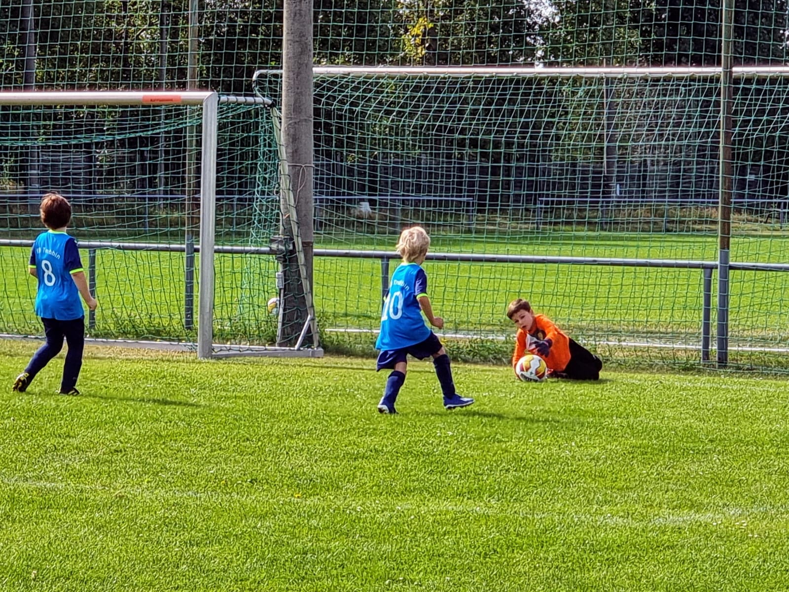 Spontanes Freundschaftsspiel der F2 10 Spontanes Freundschaftsspiel der F2 10