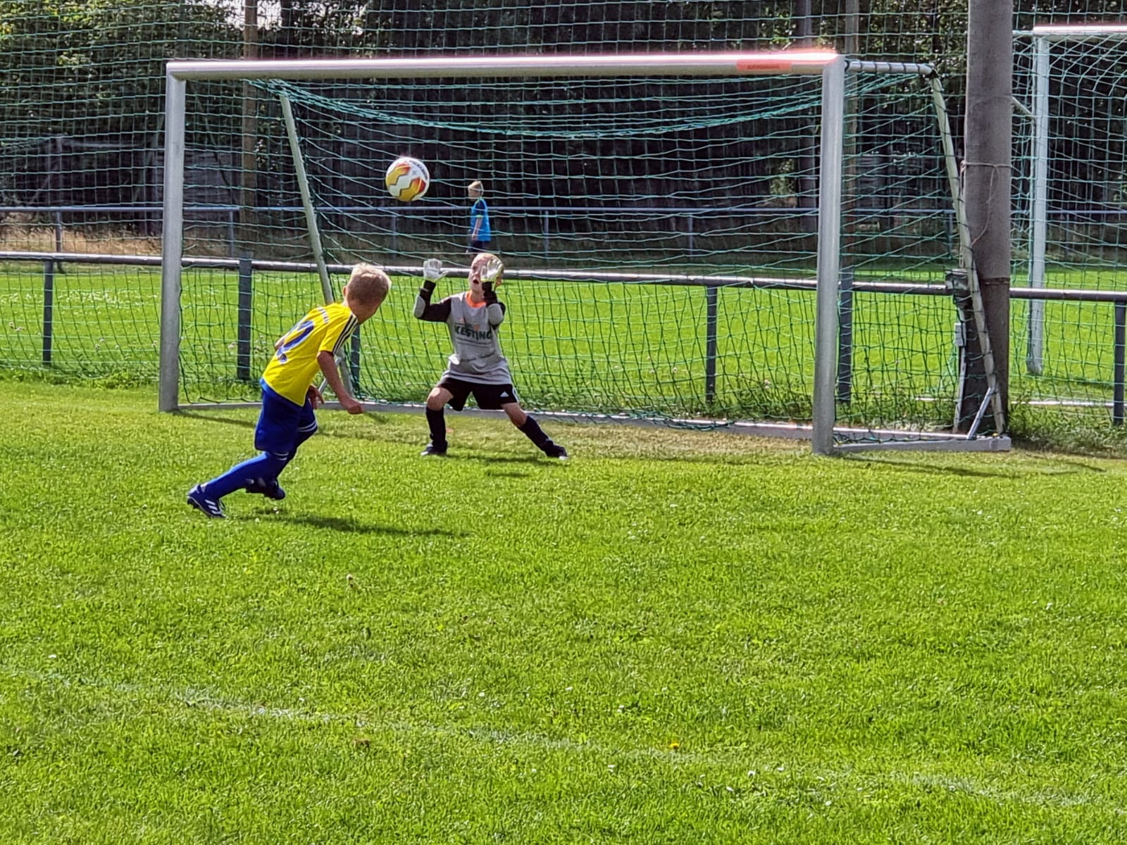 Spontanes Freundschaftsspiel der F2 13 Spontanes Freundschaftsspiel der F2 13