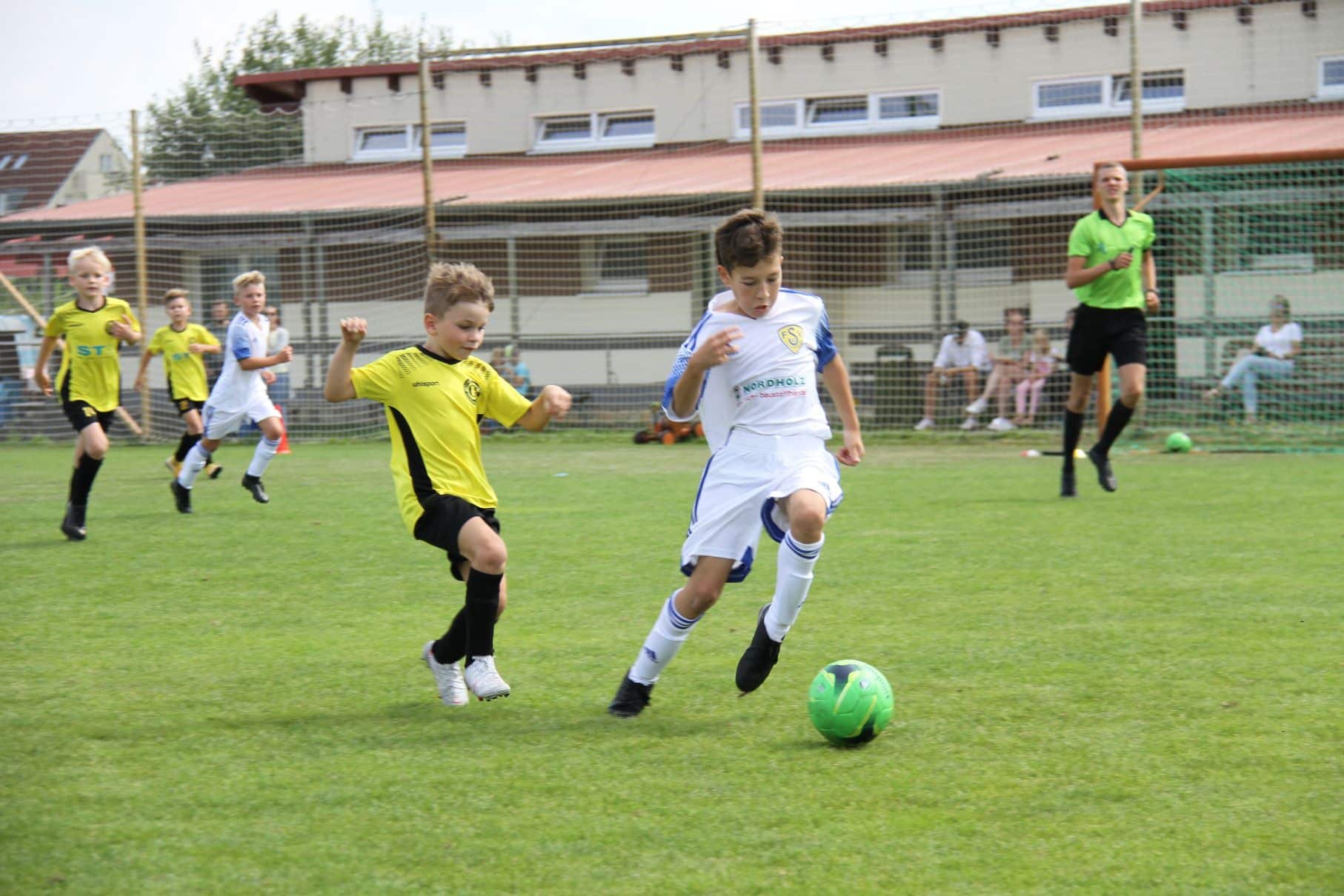 Gelungener Saisonauftakt der E1-Junioren 7