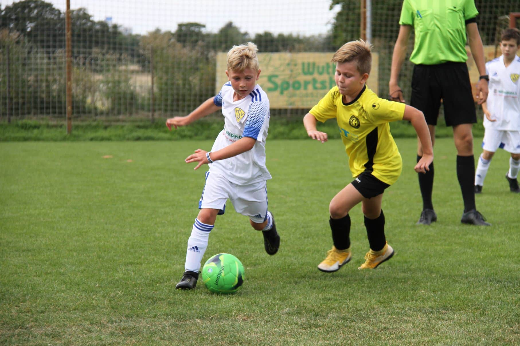 Gelungener Saisonauftakt der E1-Junioren 15