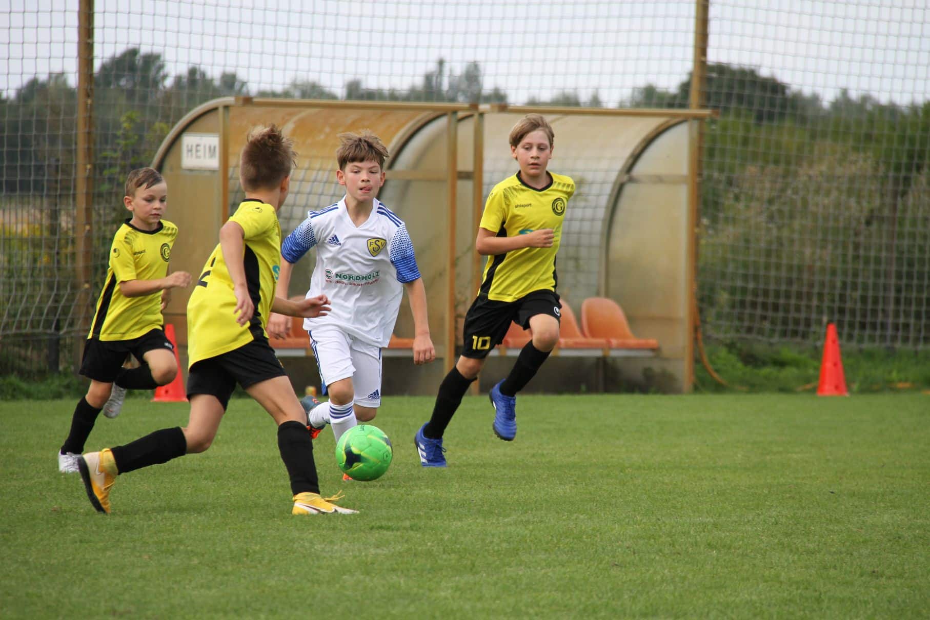 Gelungener Saisonauftakt der E1-Junioren 16