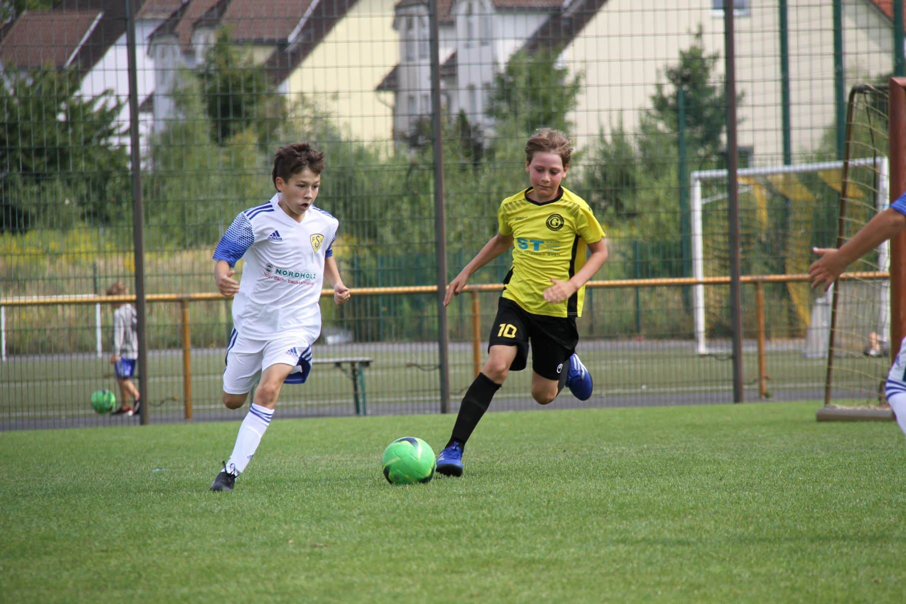 Gelungener Saisonauftakt der E1-Junioren 17