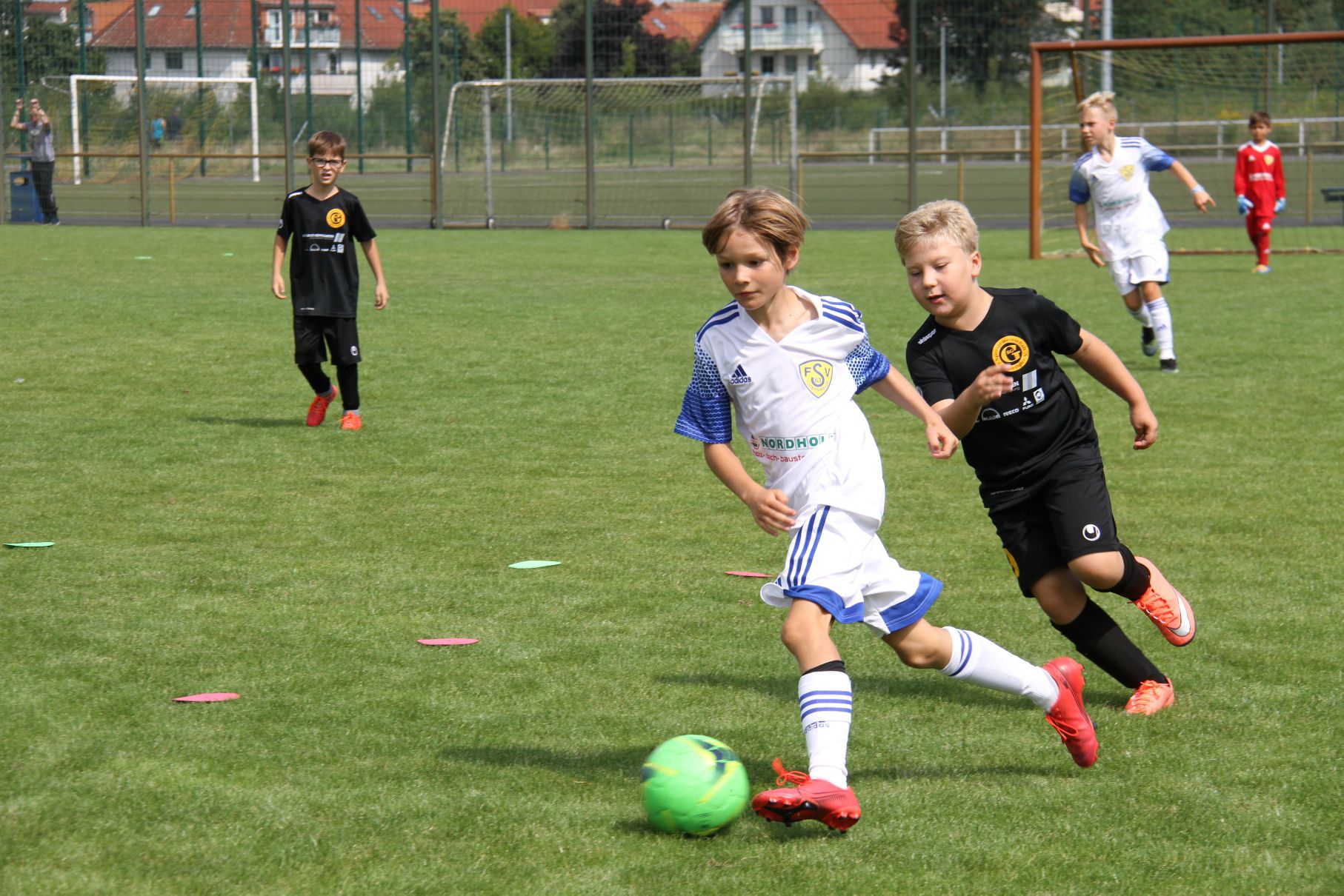 Gelungener Saisonauftakt der E1-Junioren 18