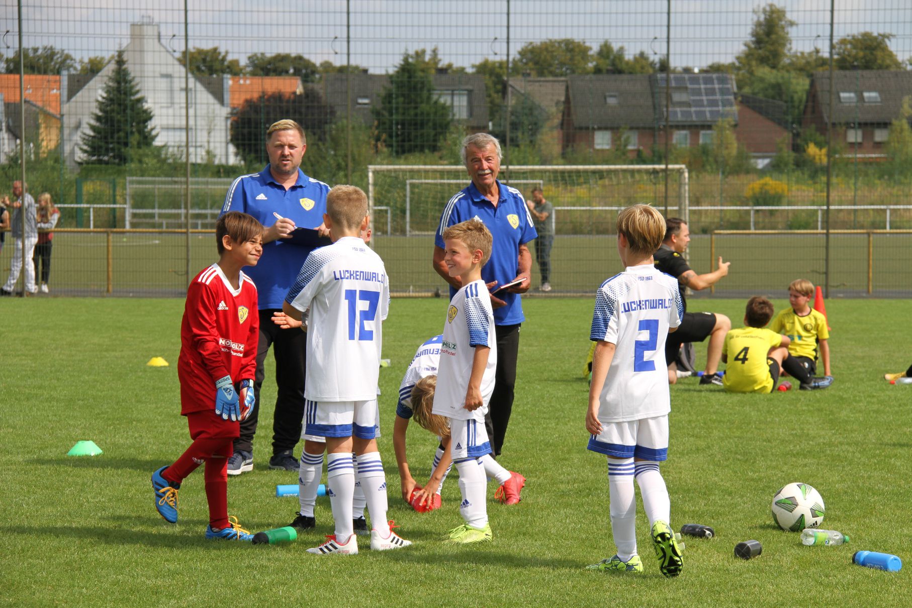 Gelungener Saisonauftakt der E1-Junioren 26