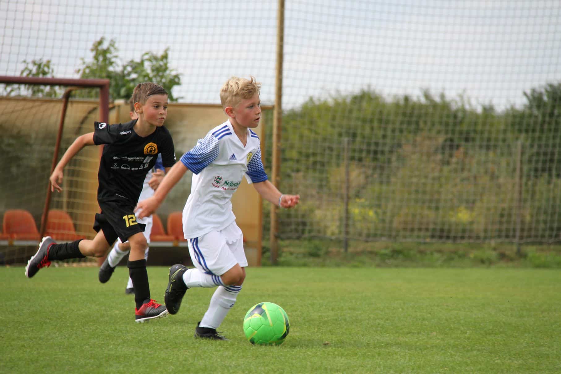 Gelungener Saisonauftakt der E1-Junioren 29