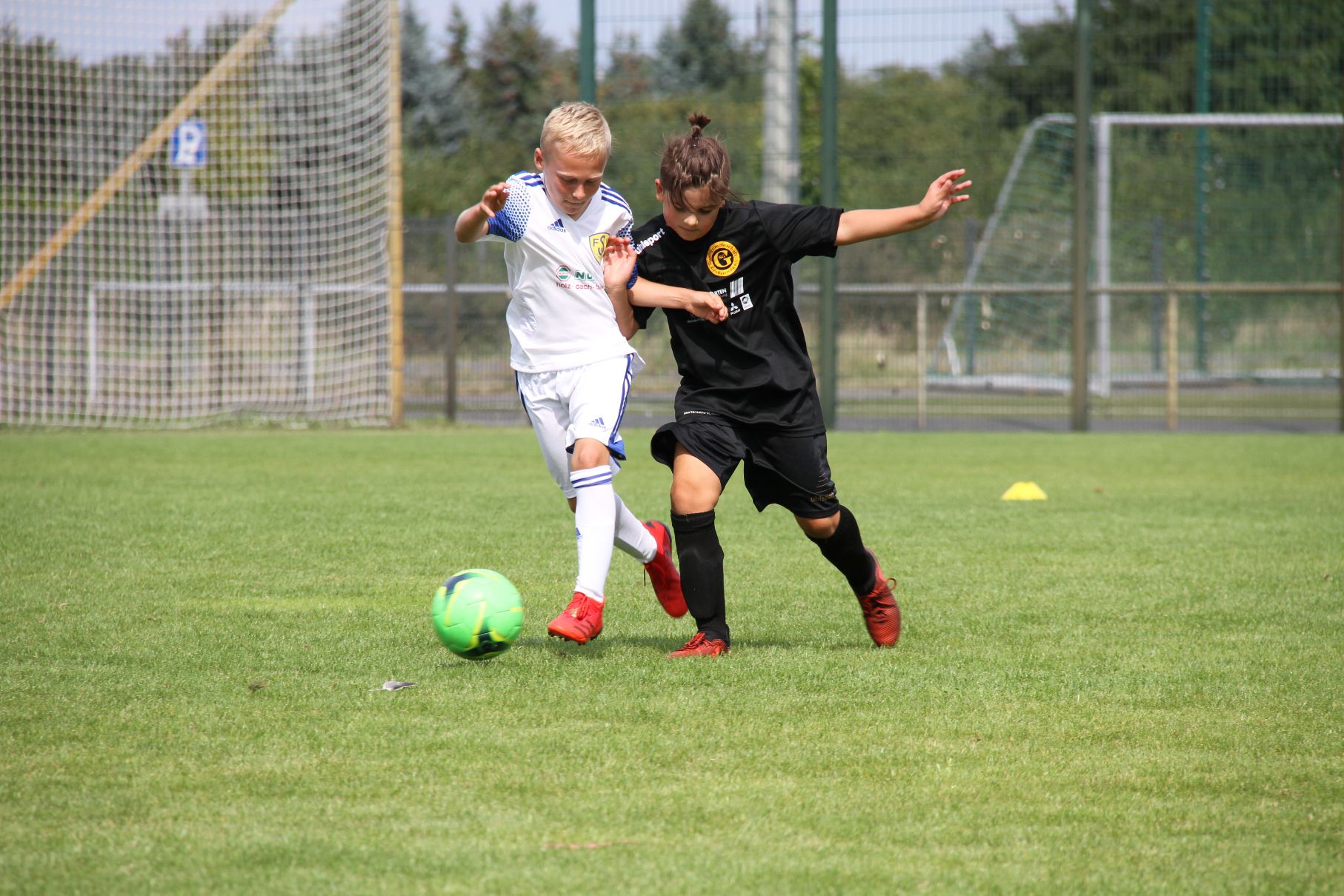 Gelungener Saisonauftakt der E1-Junioren 36