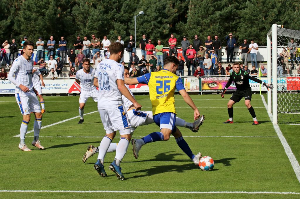 FSV punktet gegen Jena mit großer Moral 12 FSV punktet gegen Jena mit großer Moral 12