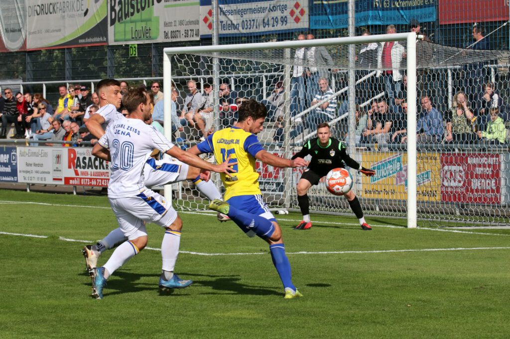 FSV punktet gegen Jena mit großer Moral 13 FSV punktet gegen Jena mit großer Moral 13