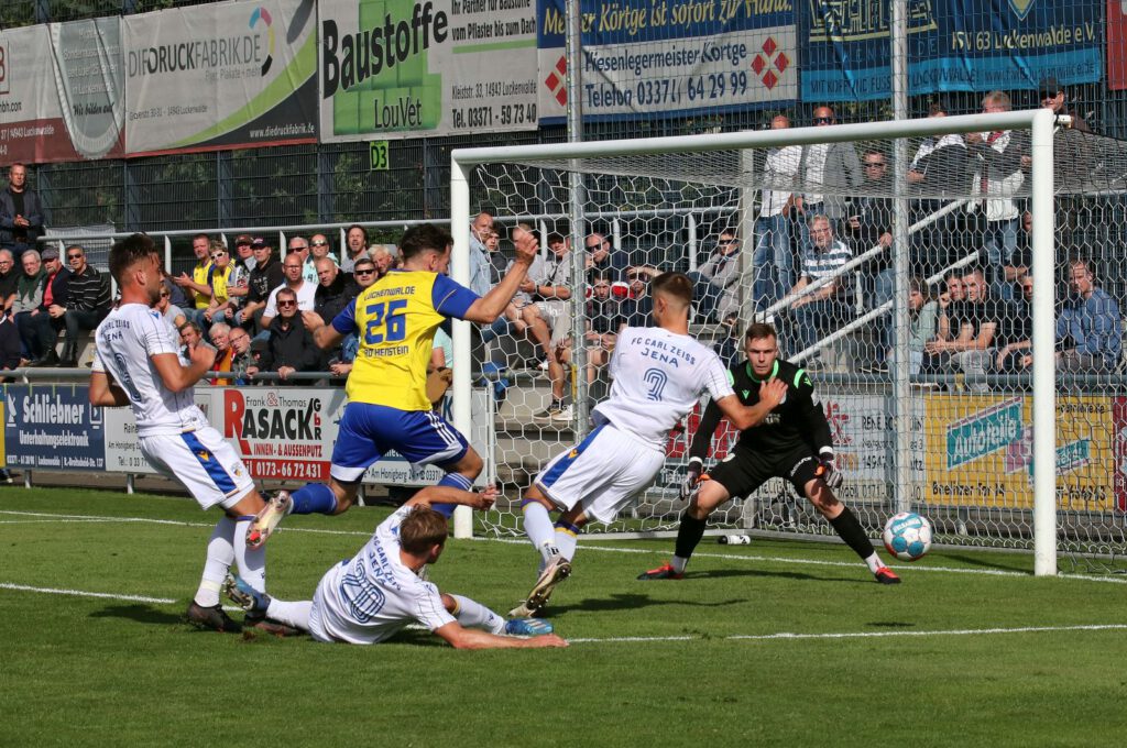 FSV punktet gegen Jena mit großer Moral 14 FSV punktet gegen Jena mit großer Moral 14