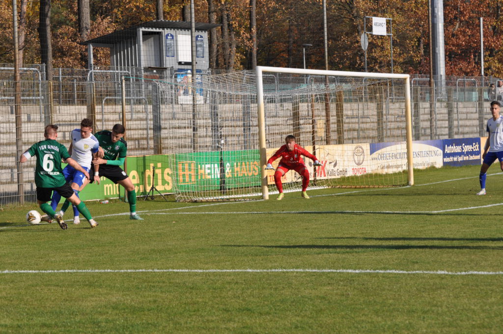 FSV stößt Bock in Fürstenwalde um und siegt verdient und deutlich 13 FSV stößt Bock in Fürstenwalde um und siegt verdient und deutlich 13