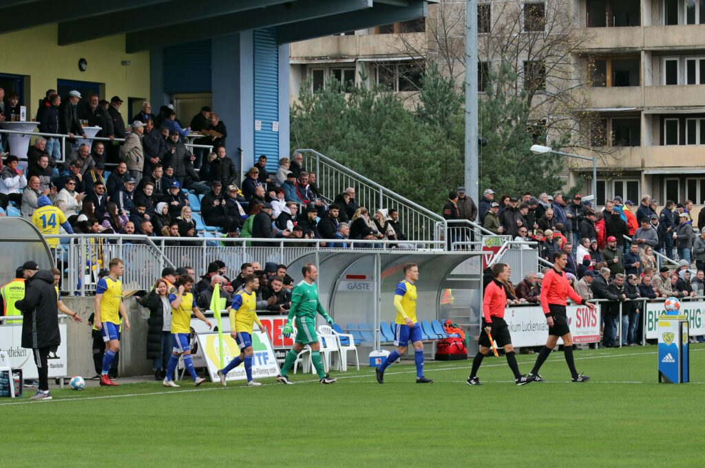 FSV hat die Chancen, BAK schießt das Tor 4