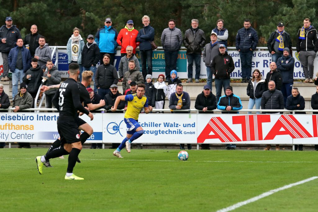 FSV hat die Chancen, BAK schießt das Tor 14