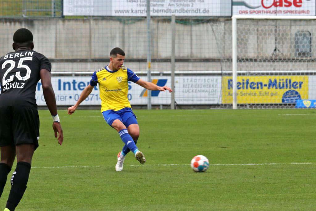 FSV hat die Chancen, BAK schießt das Tor 19