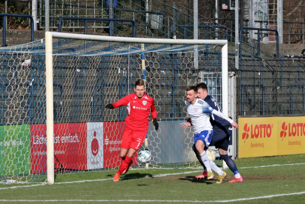 Babelsberg beim Abschluss effektiver und abgezockter￼ 16