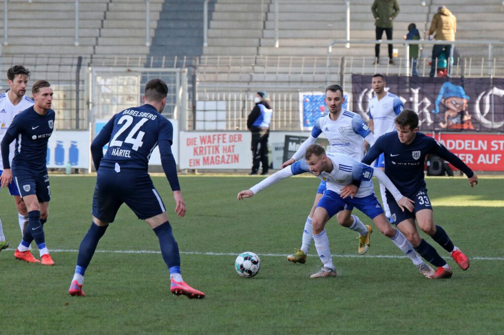 Babelsberg beim Abschluss effektiver und abgezockter￼ 28
