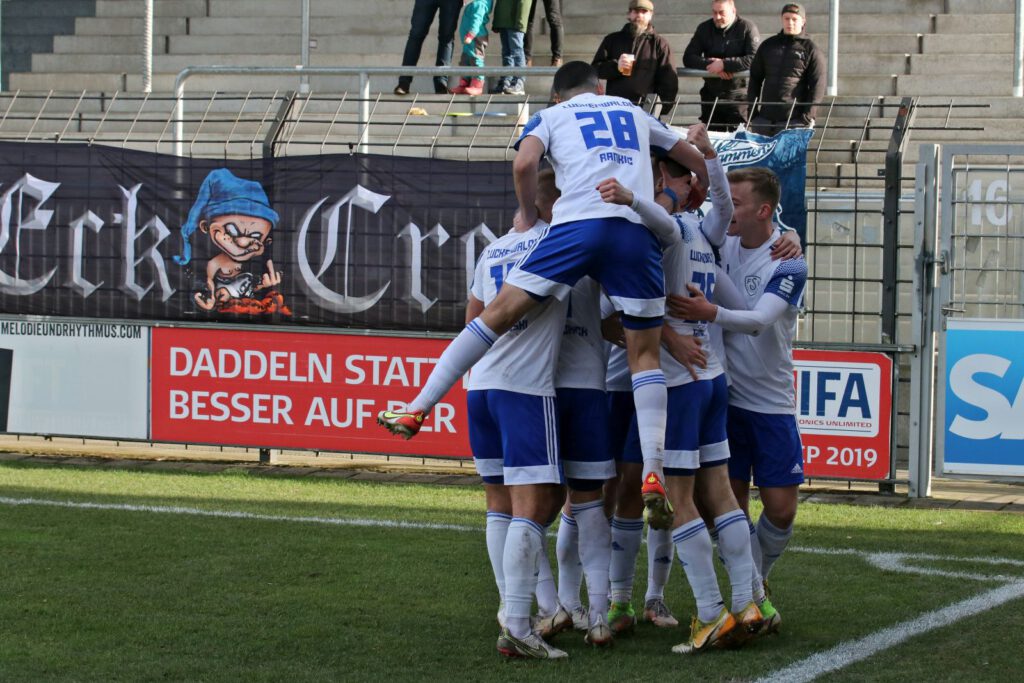 Babelsberg beim Abschluss effektiver und abgezockter￼ 37