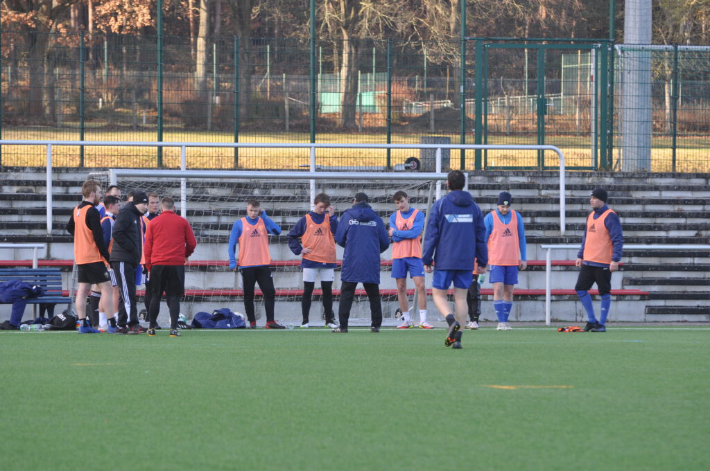 Spontanes Testspiel Zweite gegen A-Junioren 13