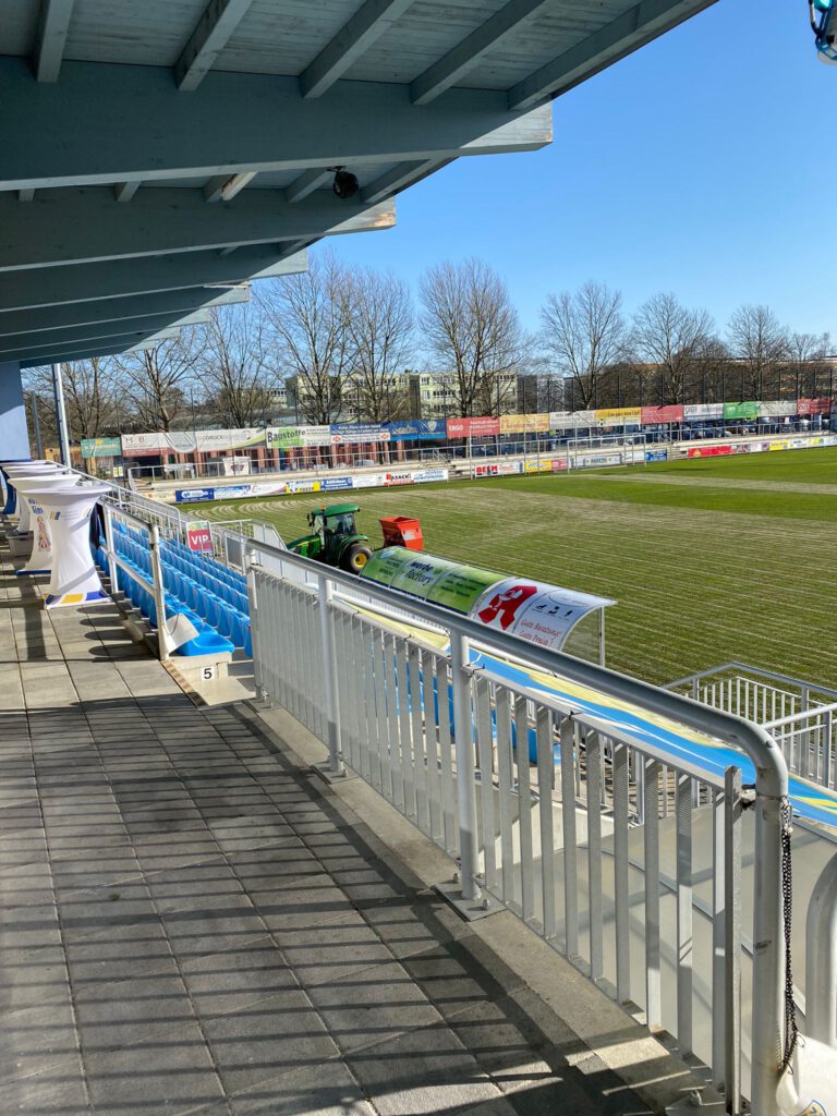 Intensive Platzpflege im Seele beginnt 2