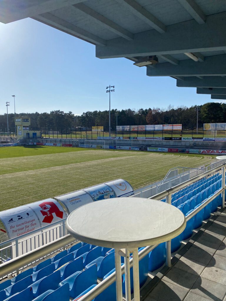 Intensive Platzpflege im Seele beginnt 3