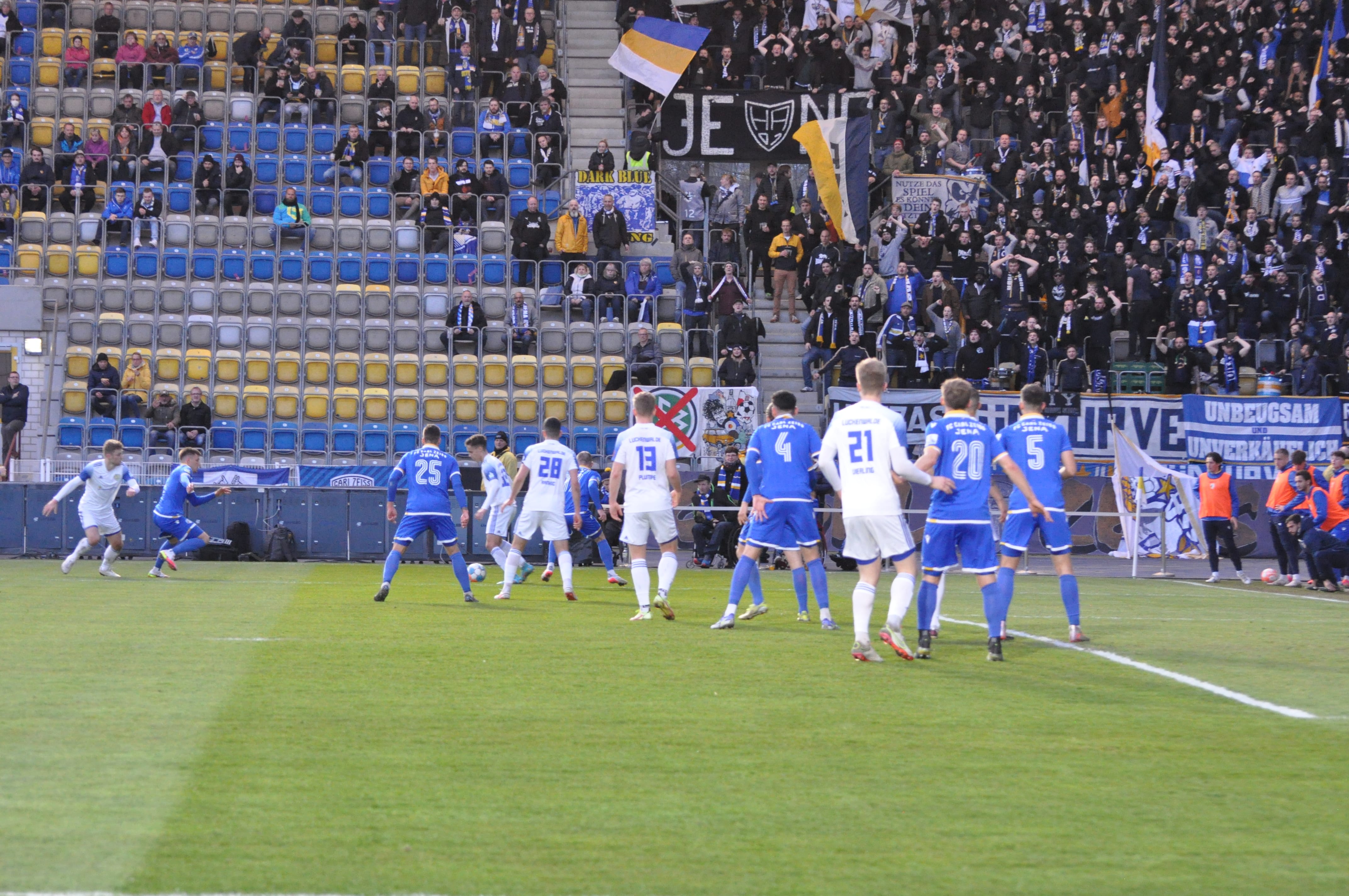 Regionalligateam reist ins Paradies 5