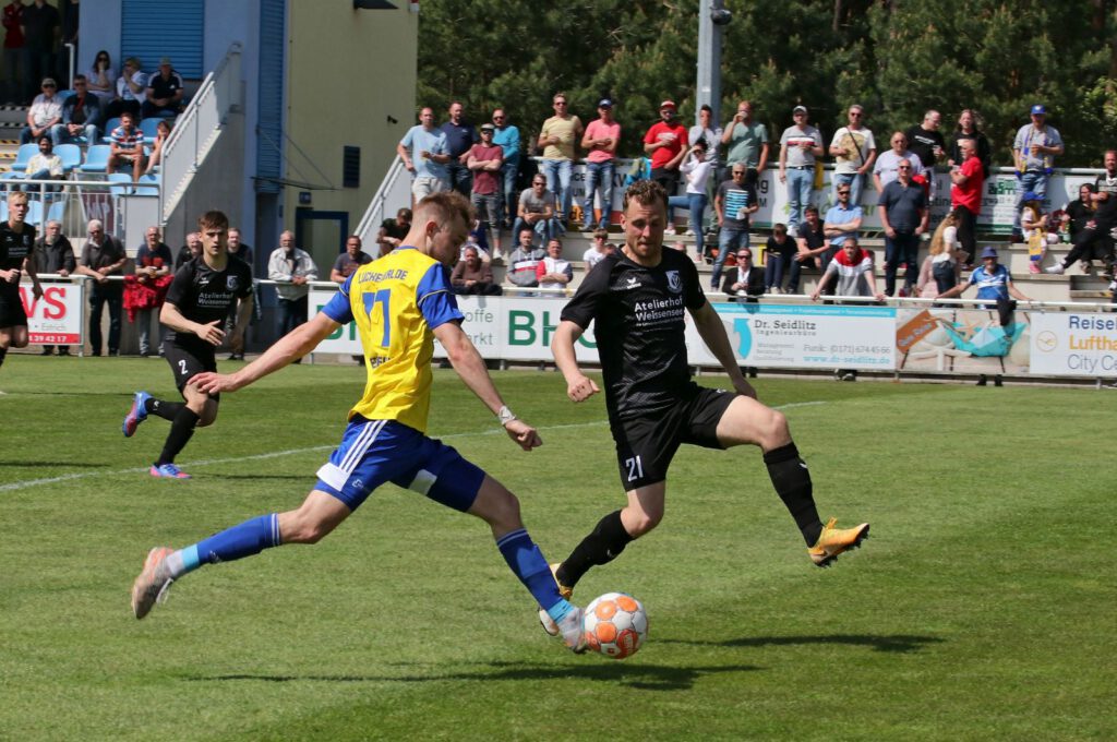 Altglienicke gewinnt verdient - allerdings um zwei Tore zu hoch 26 Altglienicke gewinnt verdient - allerdings um zwei Tore zu hoch 26