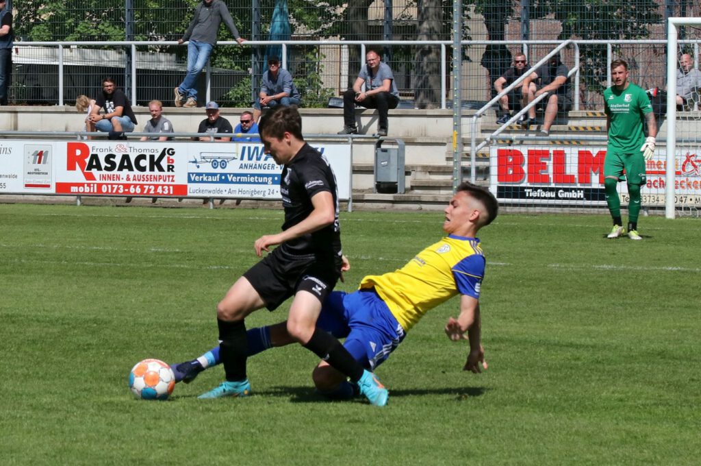 Altglienicke gewinnt verdient - allerdings um zwei Tore zu hoch 34 Altglienicke gewinnt verdient - allerdings um zwei Tore zu hoch 34