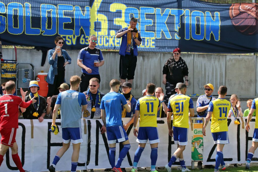 Altglienicke gewinnt verdient - allerdings um zwei Tore zu hoch 42 Altglienicke gewinnt verdient - allerdings um zwei Tore zu hoch 42