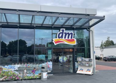 dm-drogerie markt Luckenwalde ist jetzt Sponsor der FSV 16
