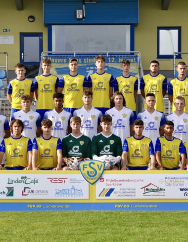 Eintritt bei Heimspielen der A-Junioren 11