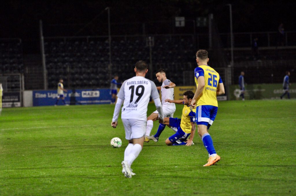 Tolles Fussball-Spektakel in Babelsberg 18 Tolles Fussball-Spektakel in Babelsberg 18