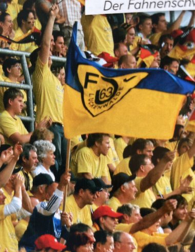 Mit Fan-Trikot vom Jahrhundertspiel 2006 zum Spiel gegen BAK 4