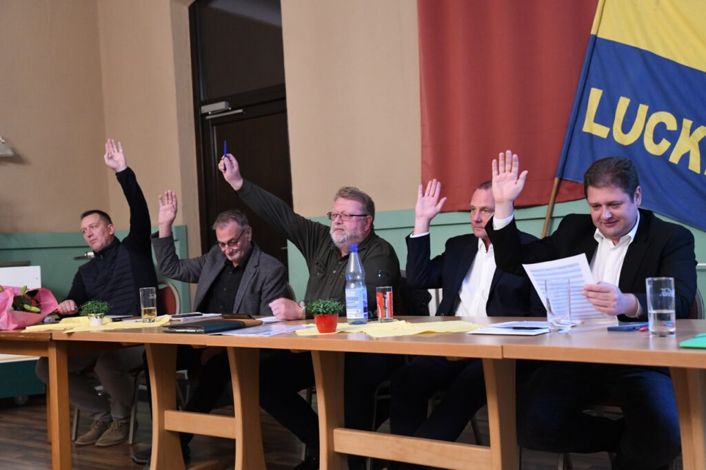 Mitgliederversammlung wählt Vorstand 2