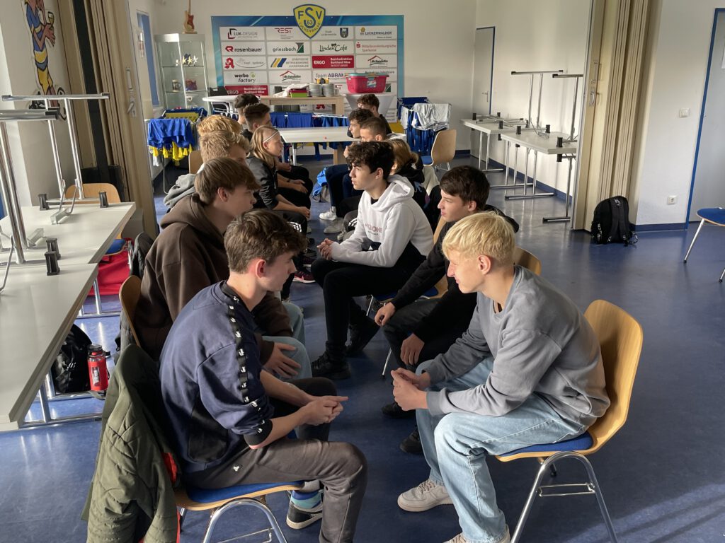 JUNIOR-Coach-Ausbildung 2022 beim FSV 2 JUNIOR-Coach-Ausbildung 2022 beim FSV 2